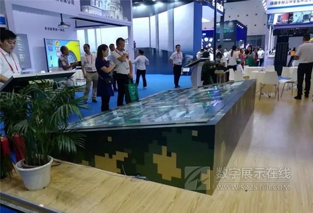 I(lng)cО鼯F(tun)(lin)υչɶ׌InfoComm China2018չ